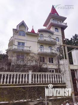 Дом 544м², 4-этажный, участок 6 сот.  