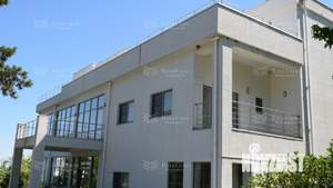 Дом 531м&sup2;, 3-этажный, участок 49 сот.  