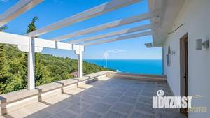 Дом 475м², 3-этажный, участок 4 сот.  