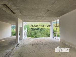 Таунхаус 365м², 3-этажный, участок 4 сот.  