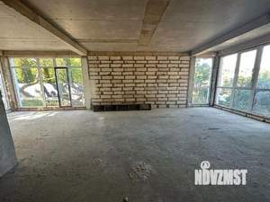 Дом 337м², 2-этажный, участок 5 сот.  