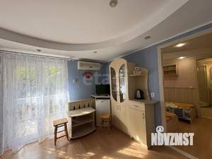 Дом 720м&sup2;, 3-этажный, участок 9 сот.  