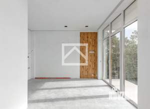 Дом 242м², 3-этажный, участок 8 сот.  