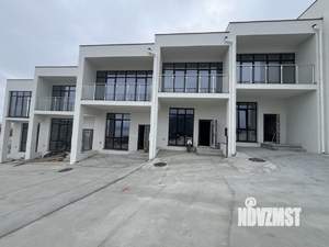 Таунхаус 96м², 2-этажный, участок 1 сот.  