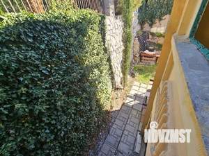 Дом 300м&sup2;, 3-этажный, участок 4 сот.  