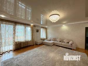 Дом 354м&sup2;, 4-этажный, участок 6 сот.  