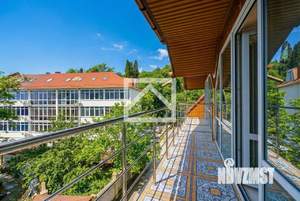 Дом 600м&sup2;, 3-этажный, участок 6 сот.  