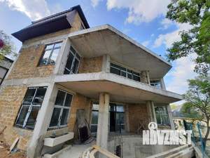 Дом 580м², 3-этажный, участок 5 сот.  