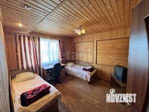 Дом 80м&sup2;, 2-этажный, участок 6 сот.  