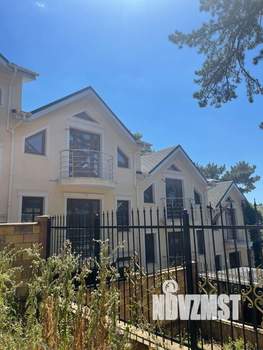 Таунхаус 168м², 3-этажный, участок 2 сот.  