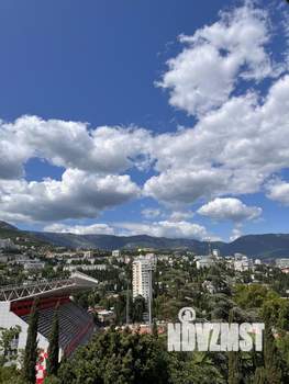 Дом 266м², 2-этажный, участок 1 сот.  