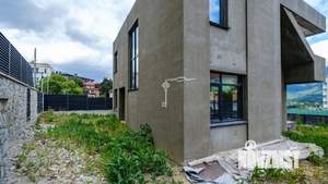 Дом 282м&sup2;, 2-этажный, участок 4 сот.  