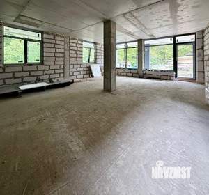 Дом 213м&sup2;, 2-этажный, участок 4 сот.  