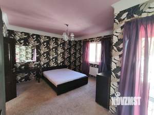 Дом 240м&sup2;, 4-этажный, участок 2 сот.  