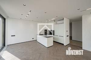 Дом 290м², 3-этажный, участок 5 сот.  