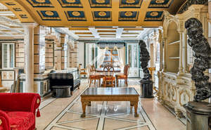 Дом 518м&sup2;, 4-этажный, участок 42 сот.  