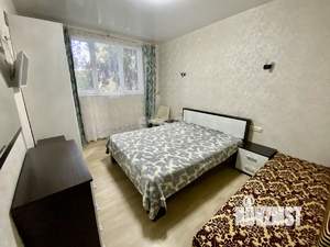 Дом 134м&sup2;, 3-этажный, участок 1 сот.  