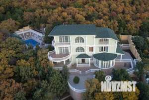Дом 770м², 3-этажный, участок 22 сот.  