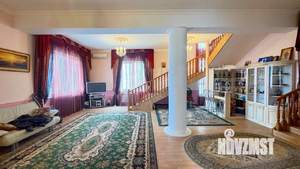 Дом 532м², 3-этажный, участок 9 сот.  