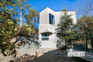 Дом 156м&sup2;, 2-этажный, участок 5 сот.  