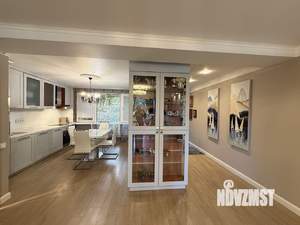 Таунхаус 275м², 4-этажный, участок 2 сот.  