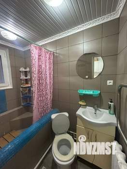 Дом 105м&sup2;, 2-этажный, участок 3 сот.  