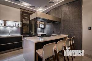 Коттедж 450м², 2-этажный, участок 15 сот.  