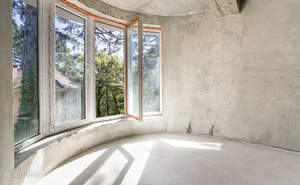 Дом 300м², 3-этажный, участок 10 сот.  