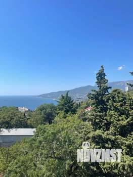 Дом 312м², 3-этажный, участок 6 сот.  