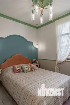 Дом 214м&sup2;, 3-этажный, участок 4 сот.  