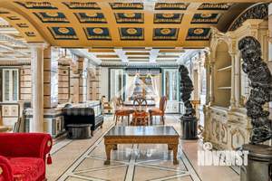 Дом 518м&sup2;, 4-этажный, участок 42 сот.  