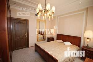 Коттедж 292м², 3-этажный, участок 7 сот.  