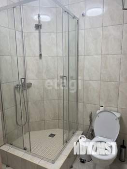 Дом 600м², 3-этажный, участок 15 сот.  