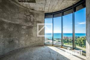 Дом 840м&sup2;, 4-этажный, участок 11 сот.  