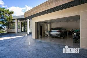 Дом 415м², 3-этажный, участок 29 сот.  