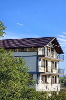 Дом 370м&sup2;, 4-этажный, участок 2 сот.  