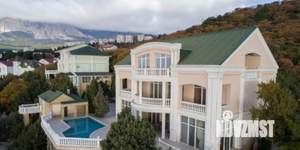 Дом 750м², 3-этажный, участок 24 сот.  
