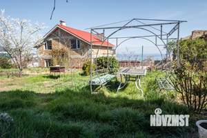 Дом 256м², 3-этажный, участок 7 сот.  