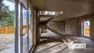 Дом 245м², 3-этажный, участок 5 сот.  