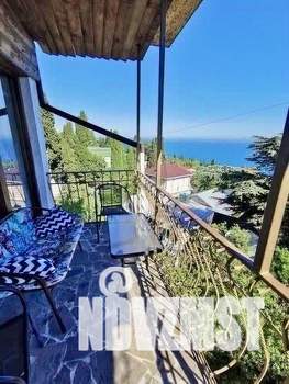 Дом 500м&sup2;, 6-этажный, участок 5 сот.  