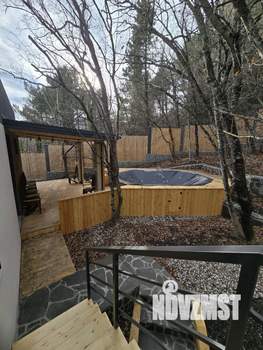 Дом 175м&sup2;, 2-этажный, участок 6 сот.  