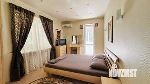 Дом 230м², 3-этажный, участок 22 сот.  