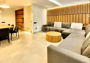 Дом 200м², 3-этажный, участок 2 сот.  