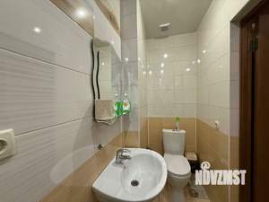 Дом 127м&sup2;, 4-этажный, участок 1 сот.  