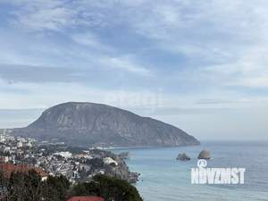 Дом 720м&sup2;, 3-этажный, участок 9 сот.  