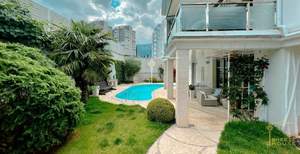 Дом 350м&sup2;, 2-этажный, участок 9 сот.  