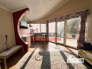 Коттедж 242м², 4-этажный, участок 1 сот.  