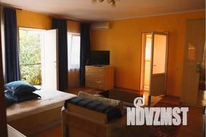 1-к квартира, посуточно, 60м2, 2/2 этаж