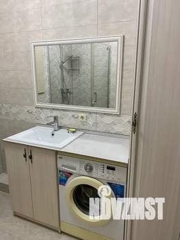 2-к квартира, посуточно, 50м2, 3/18 этаж
