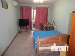 Студия квартира, посуточно, 50м2, 2/5 этаж